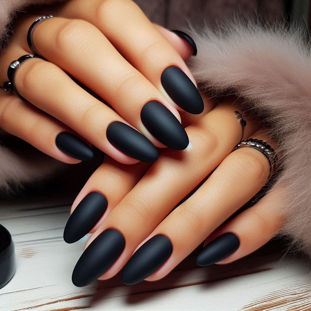 Gel Mani Short Nails Matte Finish: Smooth and Modern